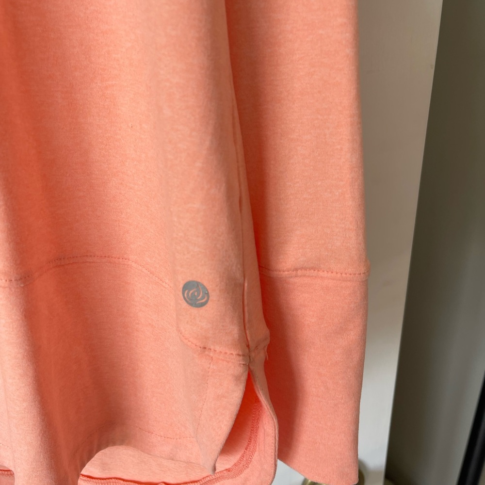ACTIVEWEAR TOP - Picture 4 of 6